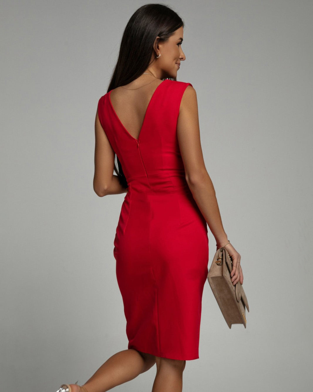 Vestido Ajustado con Escote en V y Abertura Lateral | Ideal para Primavera y Verano