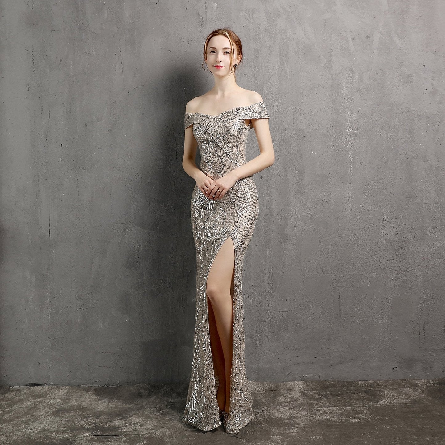 Vestido de Noche Elegante con Silueta Fluida | Ideal para Primavera y Verano