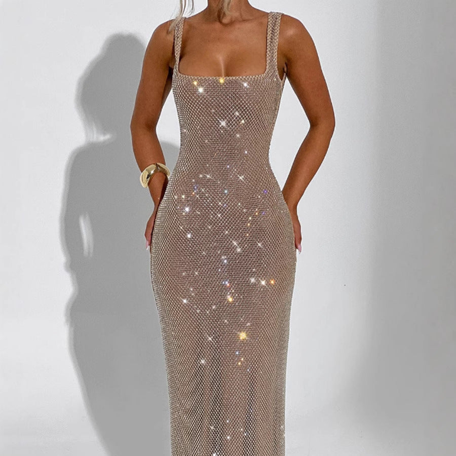 Vestido de Lentejillas con Tirantes Dobles y Detalles de Red – Ideal para Primavera y Verano
