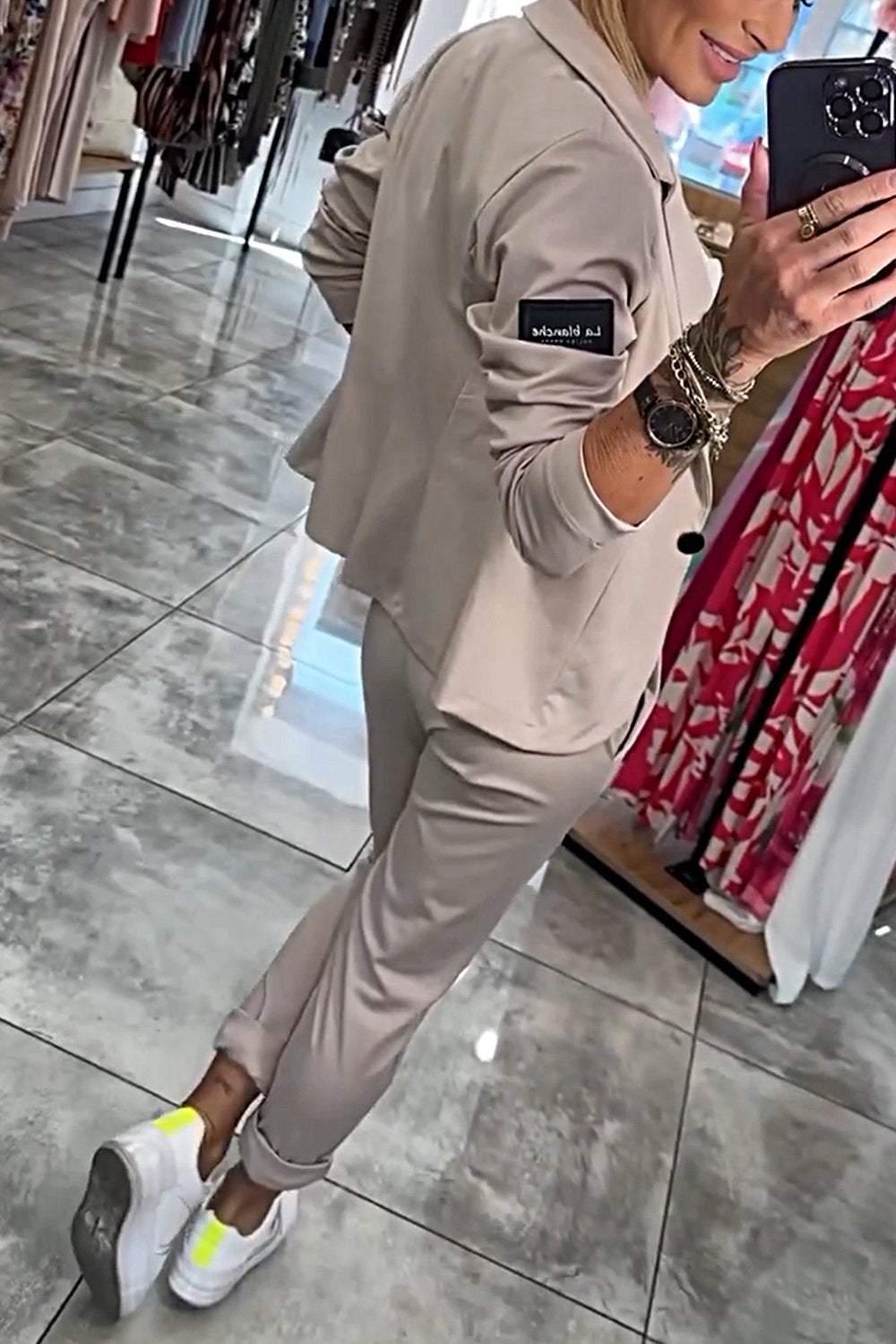Conjunto de Dos Piezas con Blazer Ligero y Pantalones Elásticos | Ideal para Primavera y Otoño