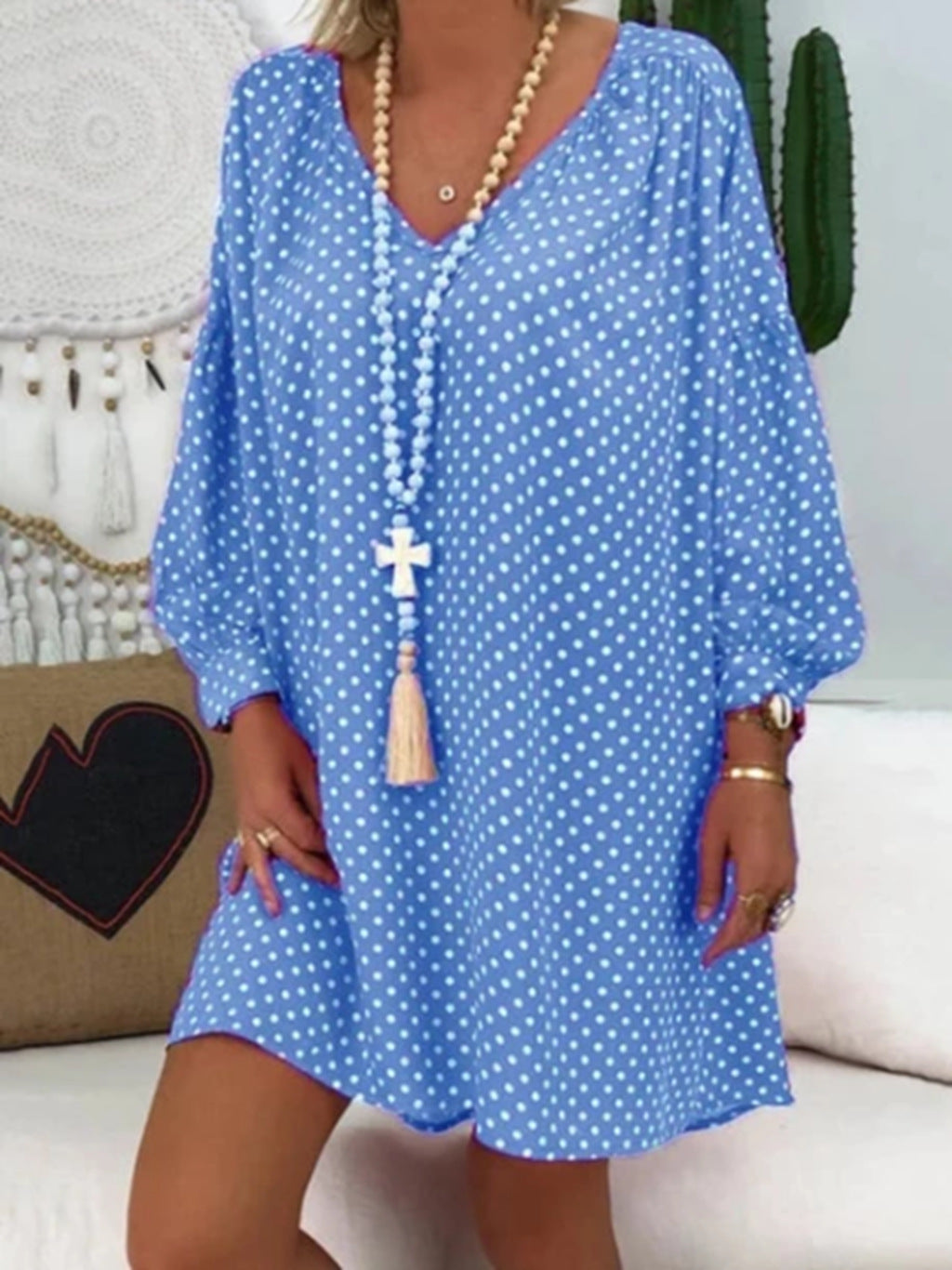 Vestido de Manga Larga con Estampado en V | Ideal para Otoño e Invierno