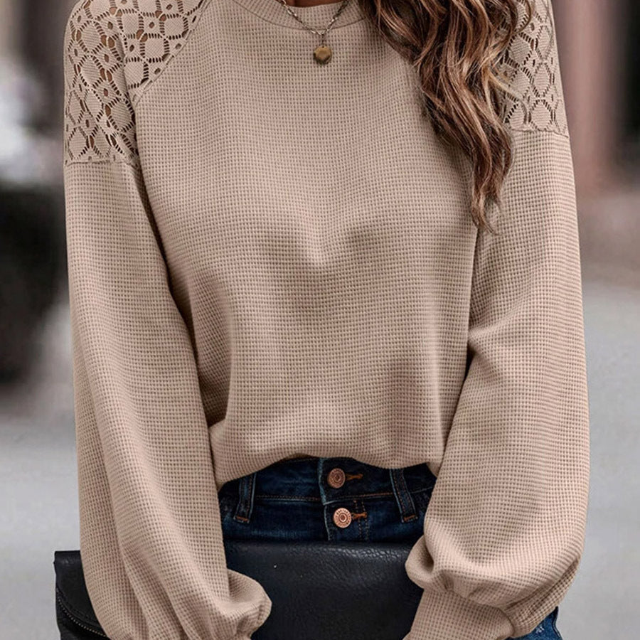 Suéter con Detalles de Encaje y Mangas Largas | Ideal para Otoño