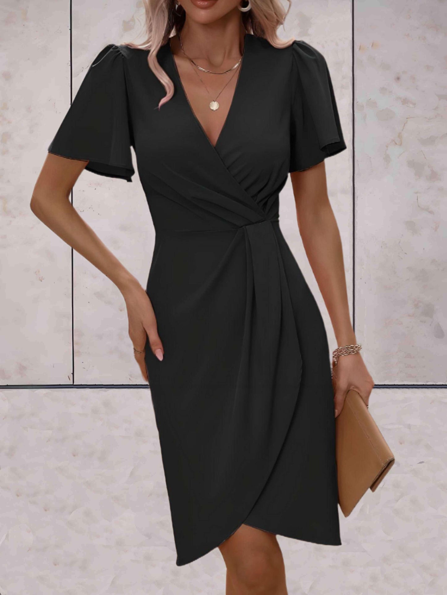 Vestido ajustado con mangas fluidas | Ideal para primavera y otoño