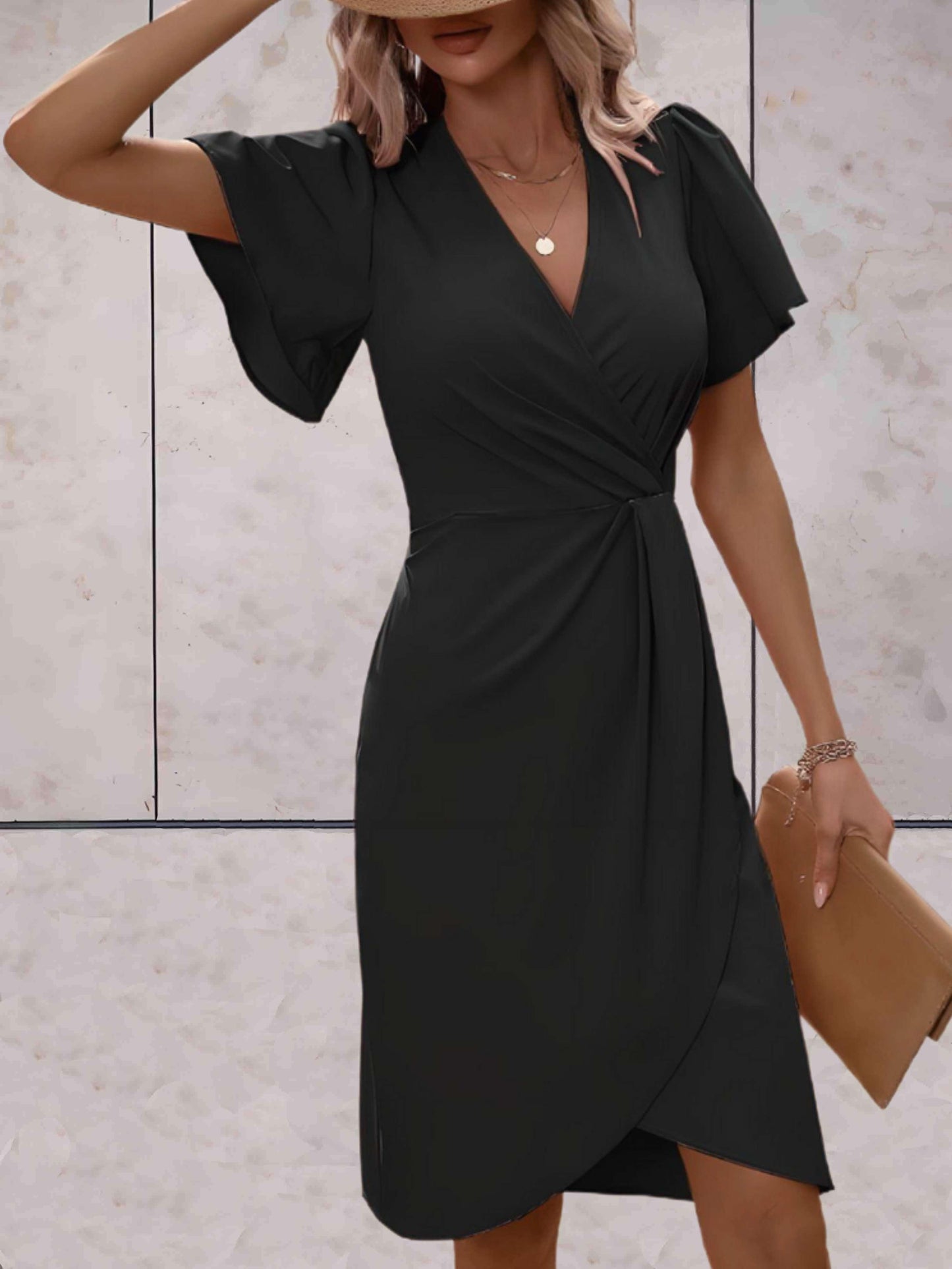 Vestido ajustado con mangas fluidas | Ideal para primavera y otoño