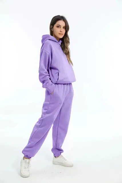 Conjunto cálido de sudadera con capucha y pantalones deportivos para mujer I Ideal para el invierno
