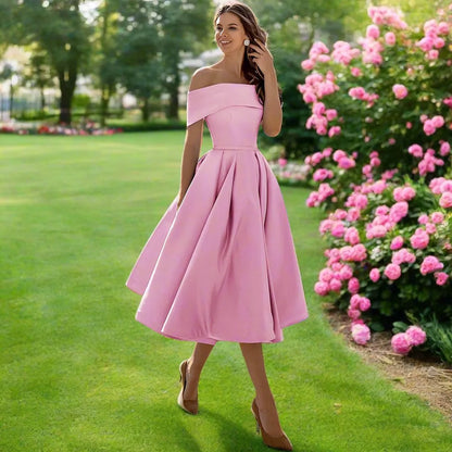 Vestido Midi de Satén sin Tirantes con Ajuste Fluido | Ideal para el Verano
