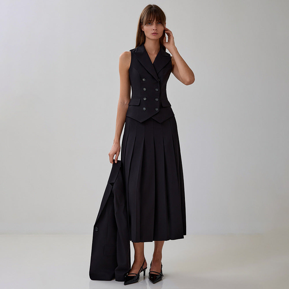 Conjunto de Dos Piezas con Chaleco sin Mangas y Vestido Plisado | Ideal para el Verano
