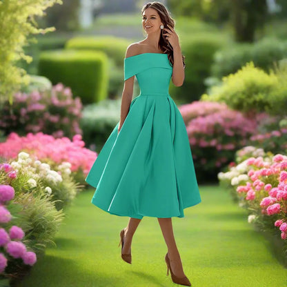 Vestido Midi de Satén sin Tirantes con Ajuste Fluido | Ideal para el Verano