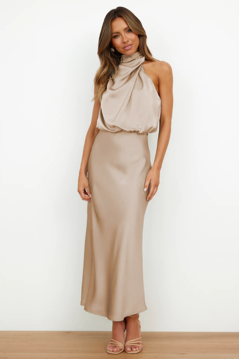 Vestido midi con escote asimétrico y silueta ajustada | Ideal para primavera y otoño