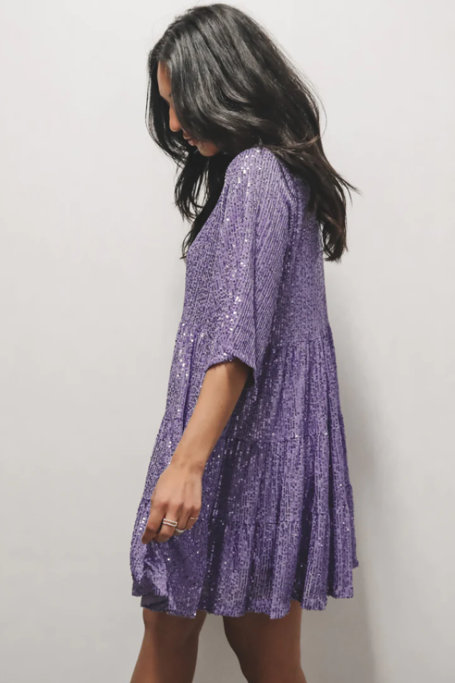 Vestido Mini Babydoll con Escamas en Capas | Ideal para Fiestas de Verano