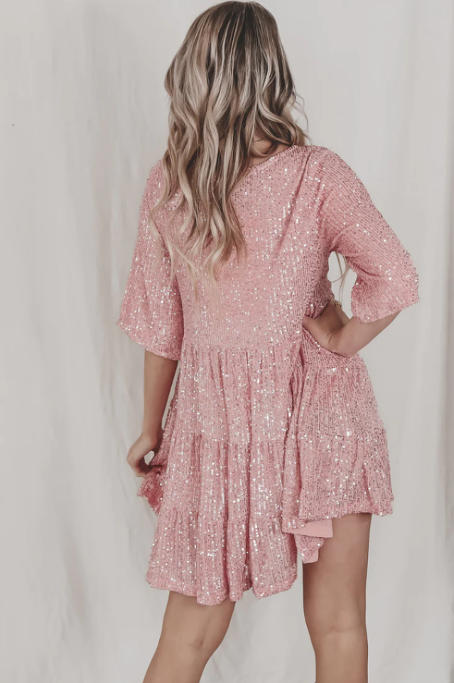 Vestido Mini Babydoll con Escamas en Capas | Ideal para Fiestas de Verano