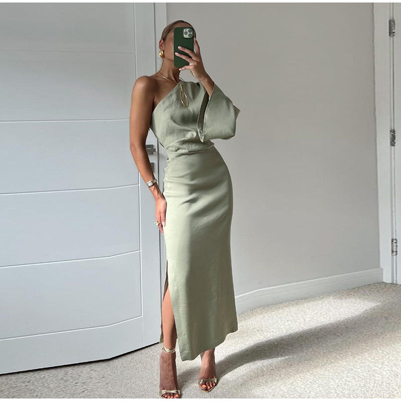 Vestido Midi Ajustado con Cintura Definida y Escote en V | Ideal para Primavera y Otoño