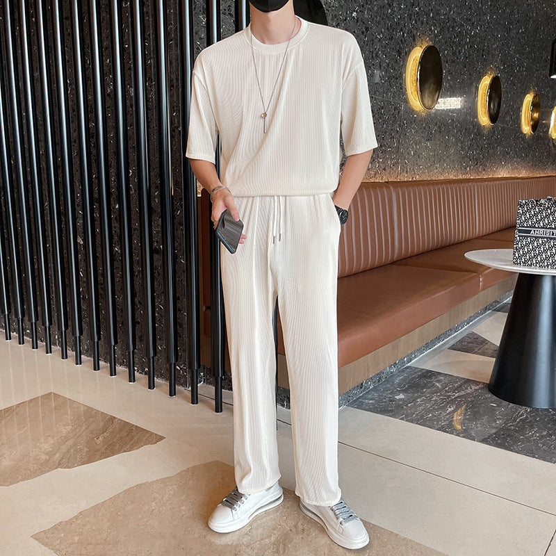 Conjunto de verano plisado transpirable: ideal para climas cálidos