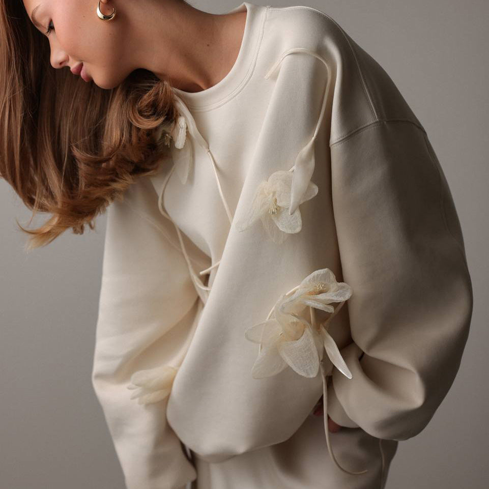 Suéter Holgado Jacquard Floral | Ideal para Primavera y Otoño
