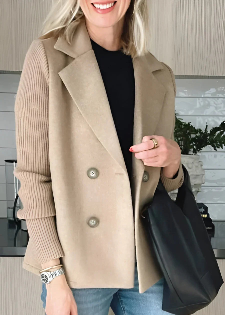 Abrigo entallado de longitud media con detalles de botones y diseño estructurado I Ideal para otoño e invierno