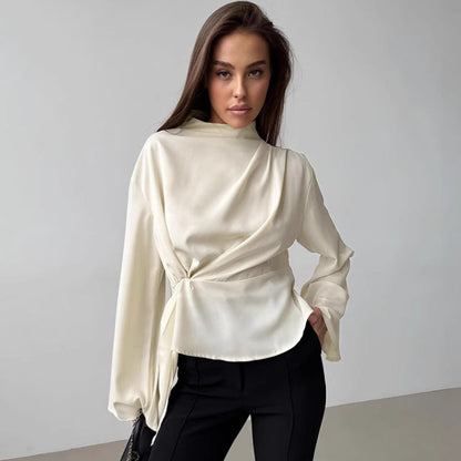 Blusa de Chifón con Cuello Alto, Mangas Campana y Plisados – Ideal para Primavera y Verano