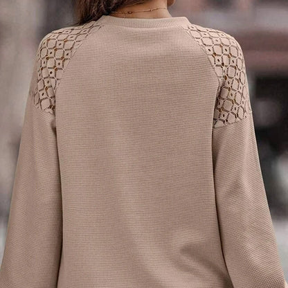 Suéter con Detalles de Encaje y Mangas Largas | Ideal para Otoño