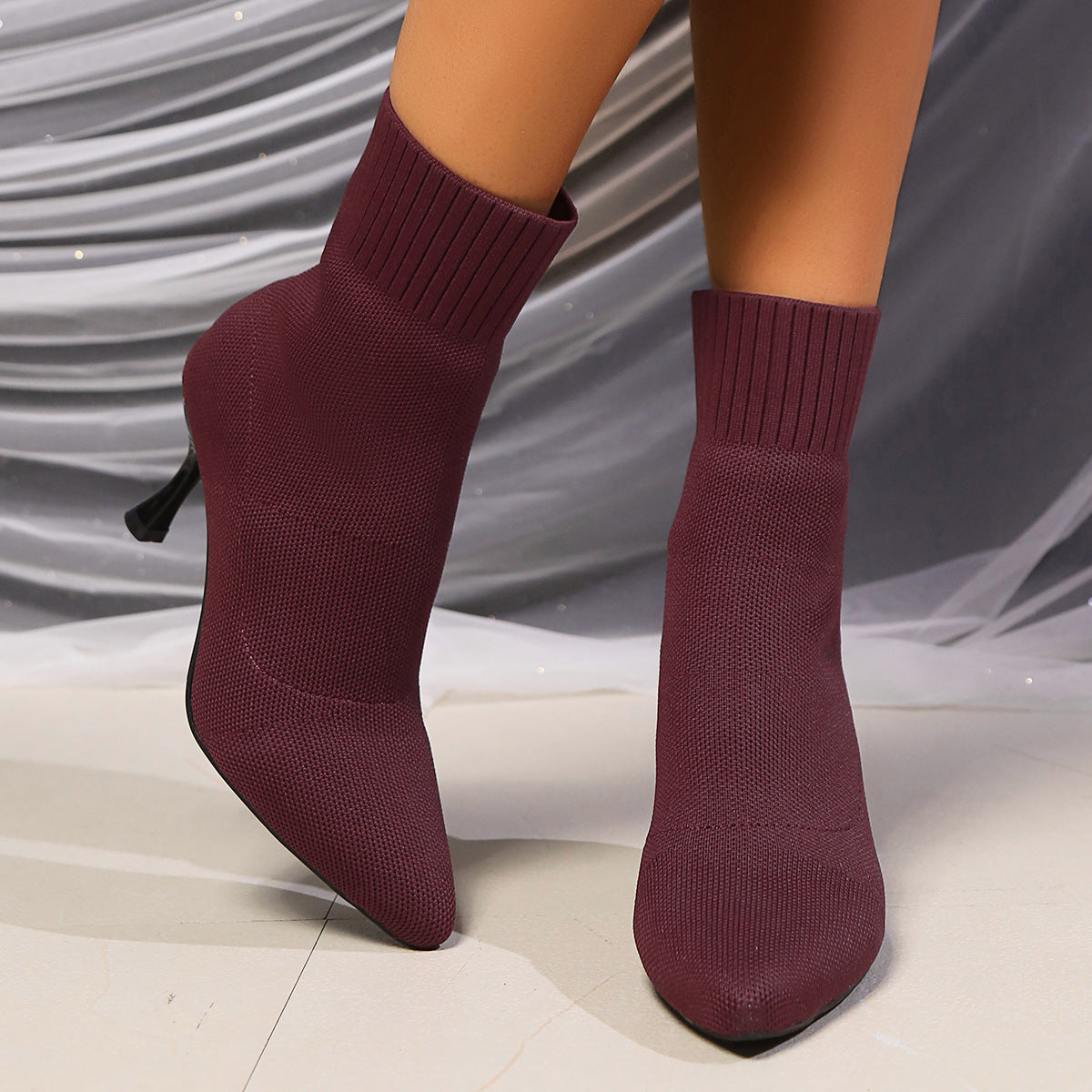 Botines de Tobillo con Tacón de Aguja y Punta Afilada en Tejido Elástico | Ideales para Otoño, Invierno y Primavera