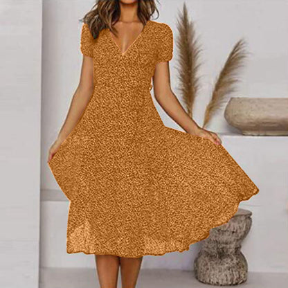 Vestido en Línea A con Escote en V y Falda Fluida | Ideal para Primavera y Verano