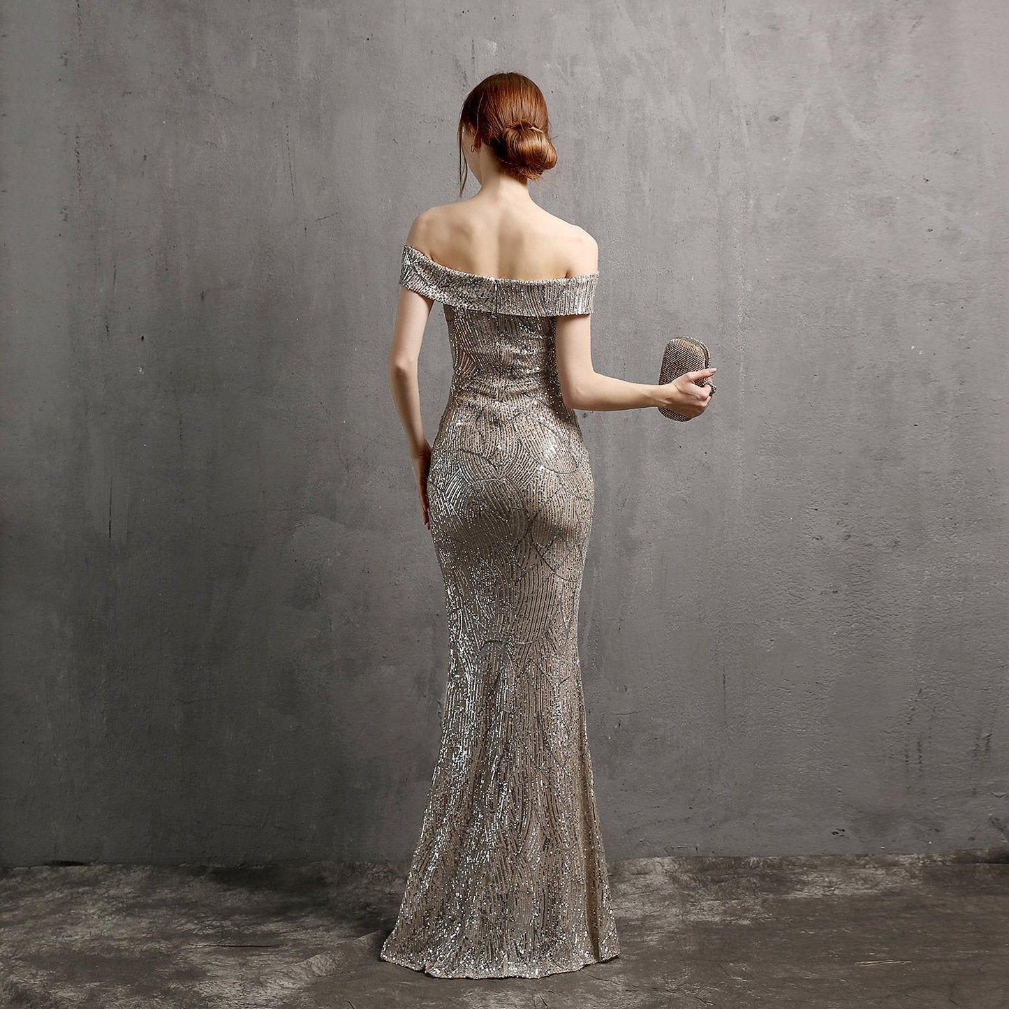 Vestido de Noche Elegante con Silueta Fluida | Ideal para Primavera y Verano