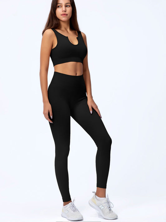 Conjunto de Shorts Deportivos Sin Costuras y Crop Top | Ideal para el Verano