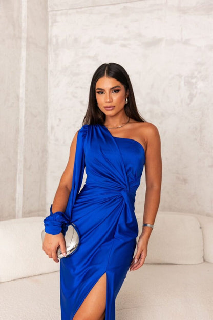 Vestido midi de satén fluido para fiestas con corte ajustado | Ideal para primavera y verano