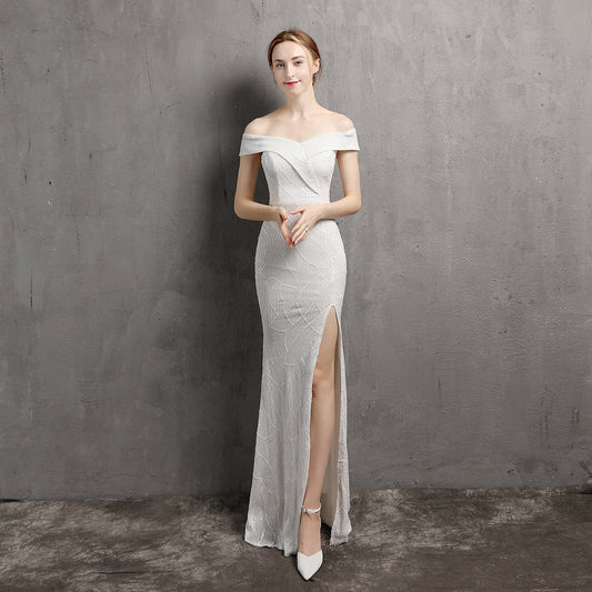 Vestido de Noche Elegante con Silueta Fluida | Ideal para Primavera y Verano