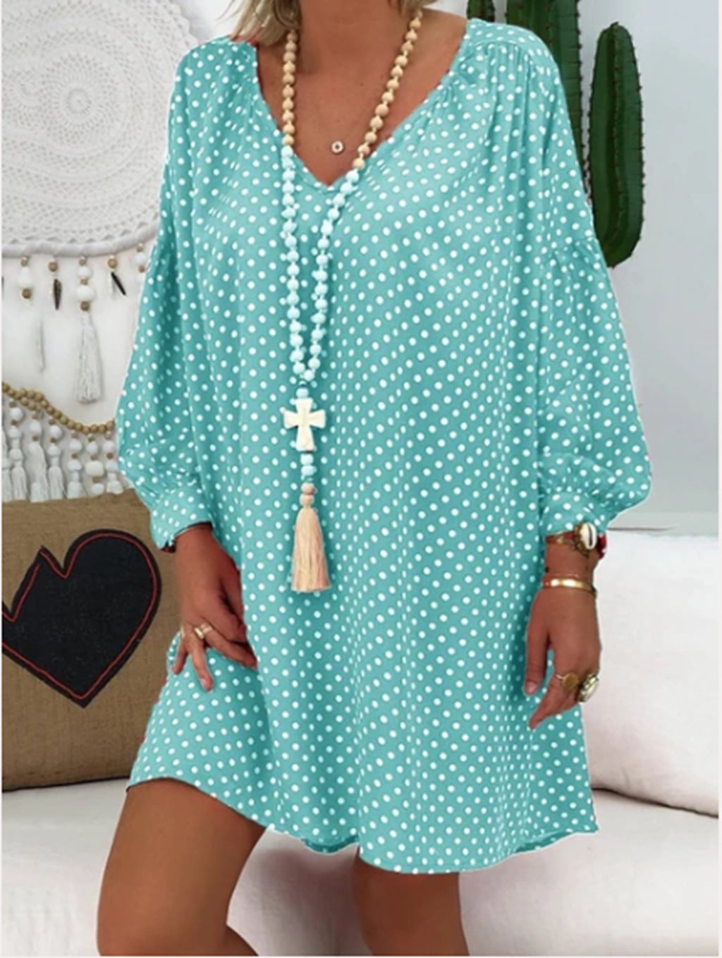 Vestido de Manga Larga con Estampado en V | Ideal para Otoño e Invierno