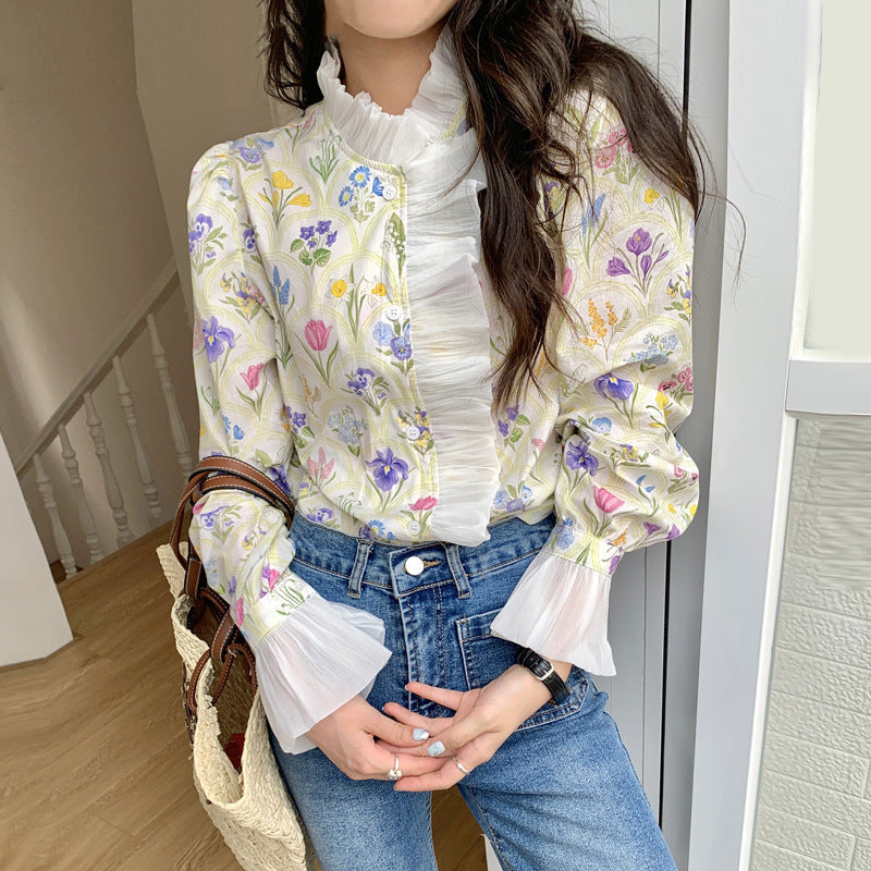 Blusa de Cuello Alto con Aplicaciones de Patchwork y Mangas Acampanadas | Ideal para Otoño