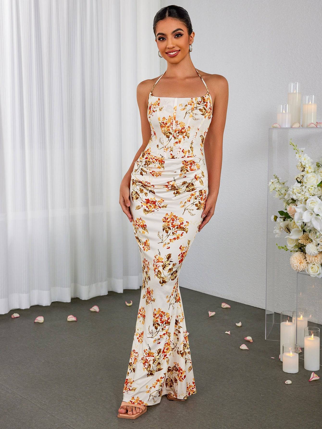 Vestido Corto de Halter con Estampado Floral y Detalles Fruncidos – Ideal para Verano