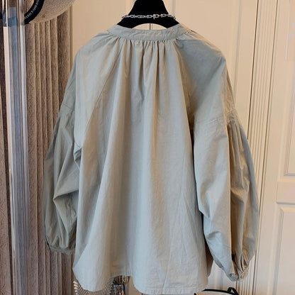 Blusa Plisada con Cuello en V y Mangas Farol | Ideal para Primavera