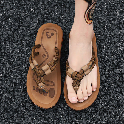 Chanclas de Playa con Diseño de Espiga y Tacón Bajo | Ideal para el Verano