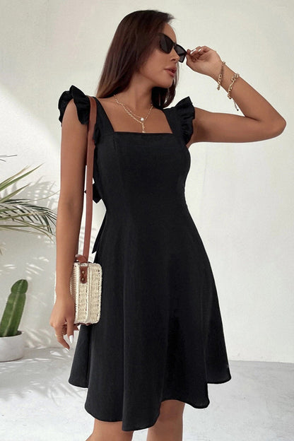 Vestido Mini Sin Mangas con Cuello Cuadrado y Detalle de Lazo en la Espalda – Ideal para el Verano