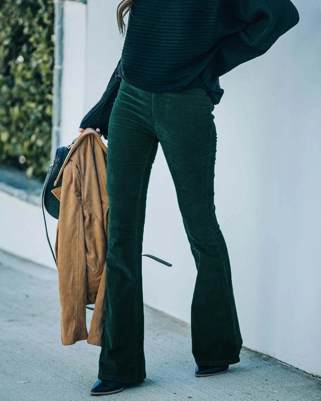 Pantalones Acampanados de Tiro Alto para Mujer | Ideales para Primavera y Otoño