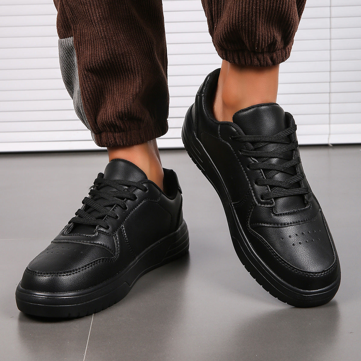 Zapatos Deportivos de Cuero Transpirable para Hombre | Ideales para Primavera y Otoño