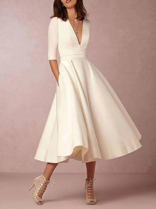 Vestido Holgado con Escote en V y Tejido Ligero | Silueta Fluida – Ideal para el Verano