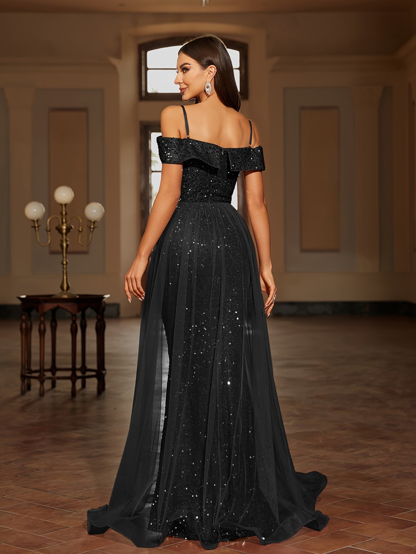 Vestido Largo de Noche con Cintura Ajustada y Falda Fluida | Ideal para Primavera y Verano