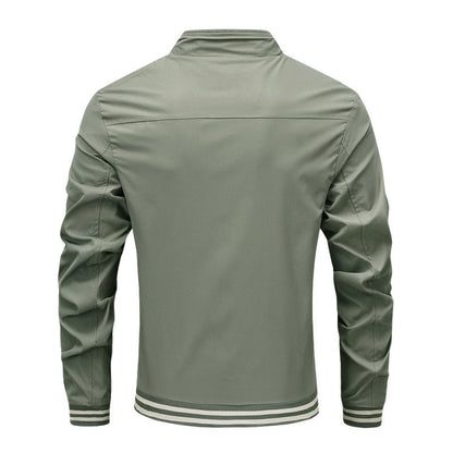 Chaqueta Ligera para Hombre con Cuello Alto y Bolsillos Laterales en Poliéster | Ideal para Primavera y Otoño