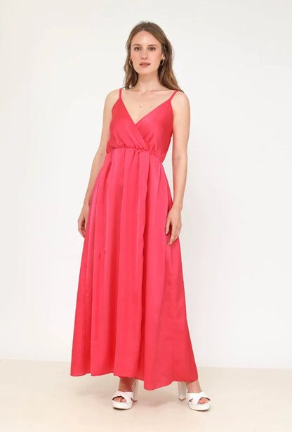 Vestido Ligero y Vaporoso con Tela Aireada | Ideal para Primavera y Verano