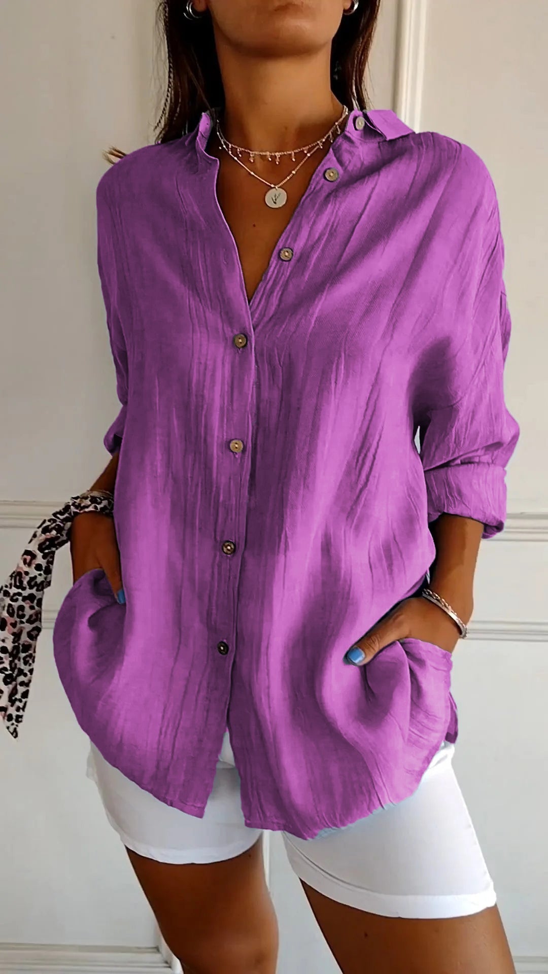 Camisa de Manga Larga Plisada con Corte Estructurado | Ideal para Primavera y Otoño